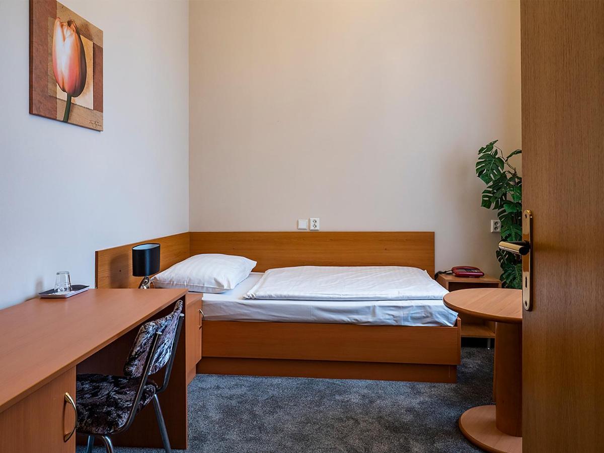 Hotel Olympia Česká Lípa Extérieur photo