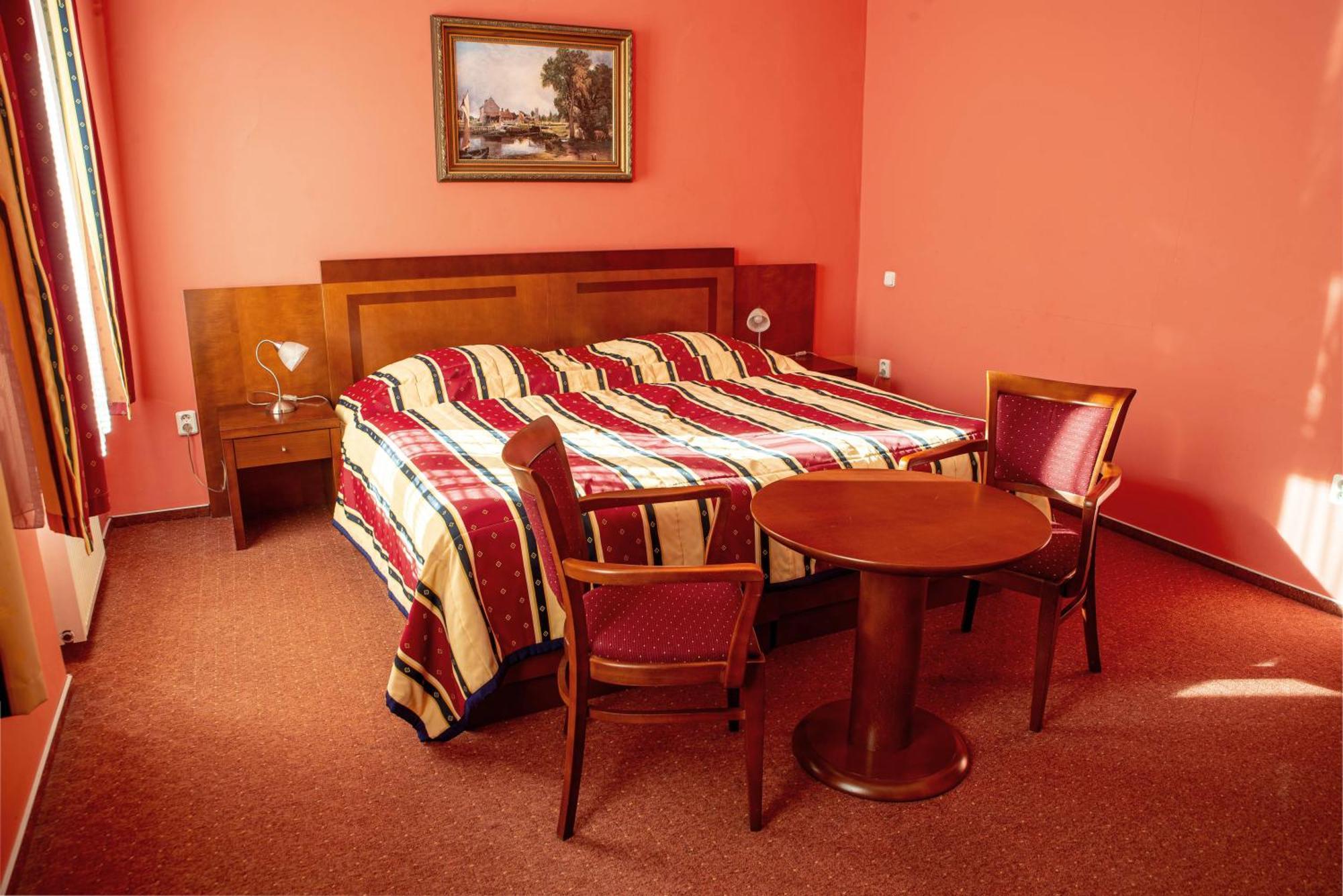 Hotel Olympia Česká Lípa Extérieur photo